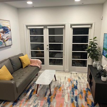 Lovely 2/2 Apartment In Heart Of Santa Monica With Free Parking لوس أنجلوس المظهر الخارجي الصورة