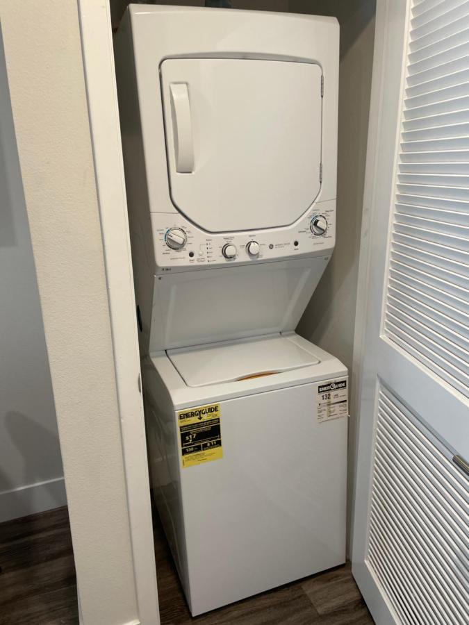 Lovely 2/2 Apartment In Heart Of Santa Monica With Free Parking لوس أنجلوس المظهر الخارجي الصورة